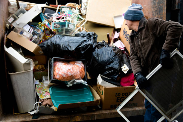 Best Construction Debris Removal  in Huntgton, IN